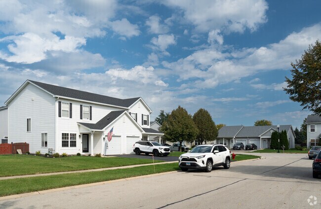 Grand Haven is a beautiful neighborhood in Romeoville.