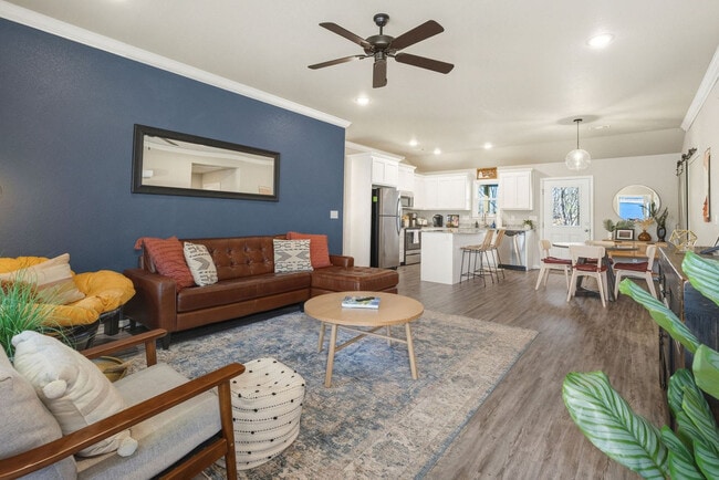 9 Purfleet Dr unit ID1366492P, Bella Vista, AR 72715 - photo 2