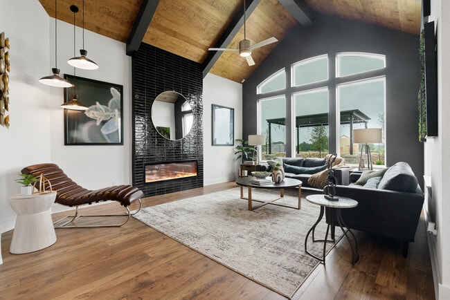 104 Slater Ct, Liberty Hill, TX 78642 - photo 2