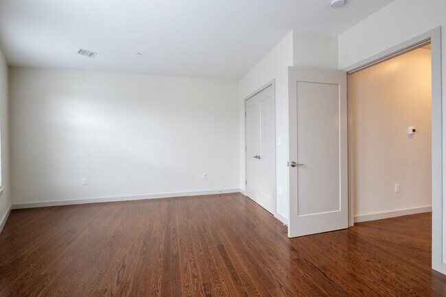 496 Harvard St unit 3, Brookline, MA 02446 - photo 7