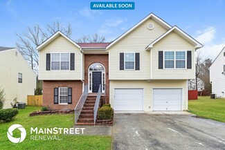 1555 Blossom Dr, Atlanta, GA 30349