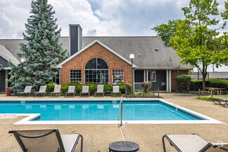 8210 Lakeshore Trail East Dr, Indianapolis, IN 46250