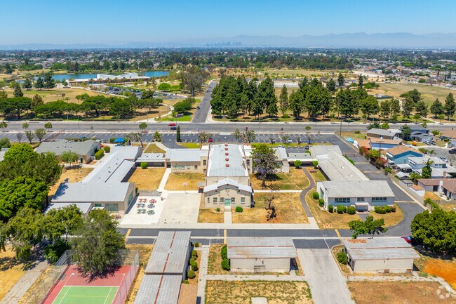 Los Angeles Adventist Academy offers additional programs like music and spiritual development.