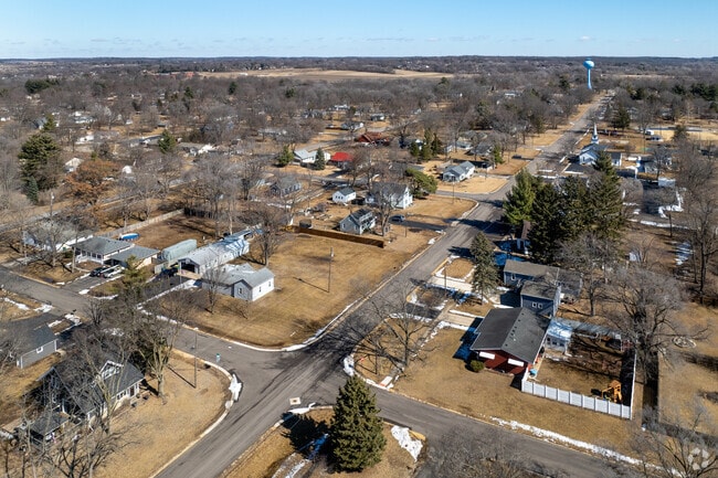 Rosoce offers affordable homes with the convenience of other bigger cities nearby.