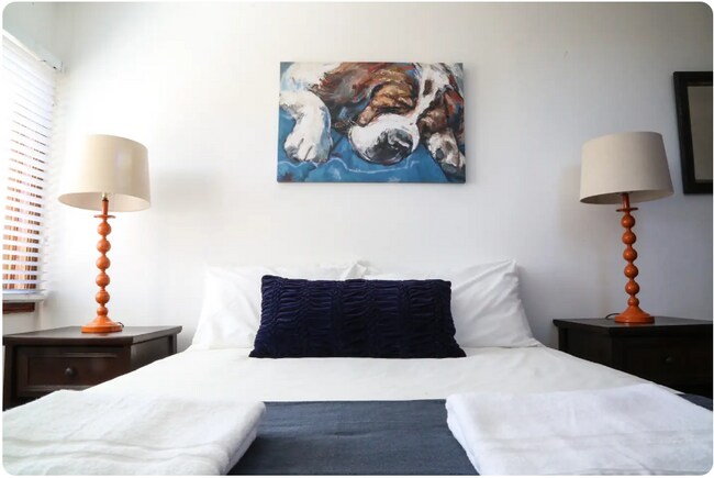 48 Pembroke Ave unit 3rd Floor - 48B, Providence, RI 02908 - photo 4