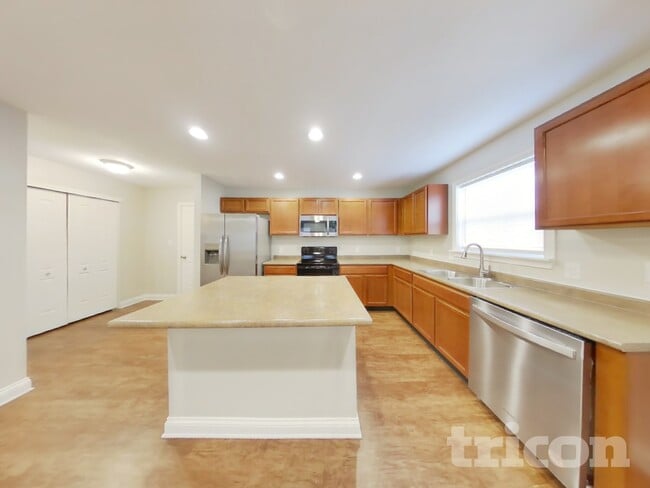 722 Chestnut Ln, Brownsburg, IN 46112 - photo 5