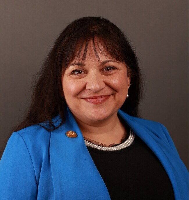 Alasandra Whitley