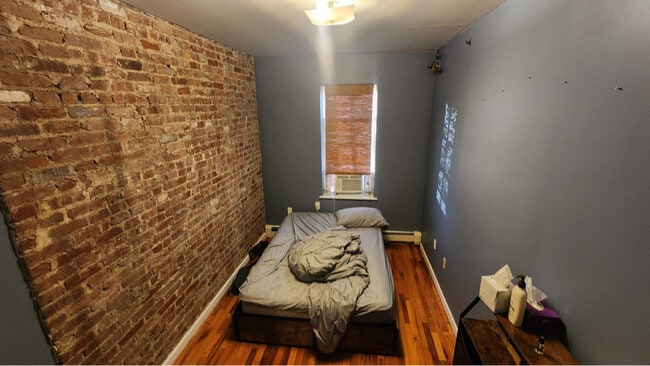 40-62 61st St unit 5, Queens, NY 11377 - photo 3