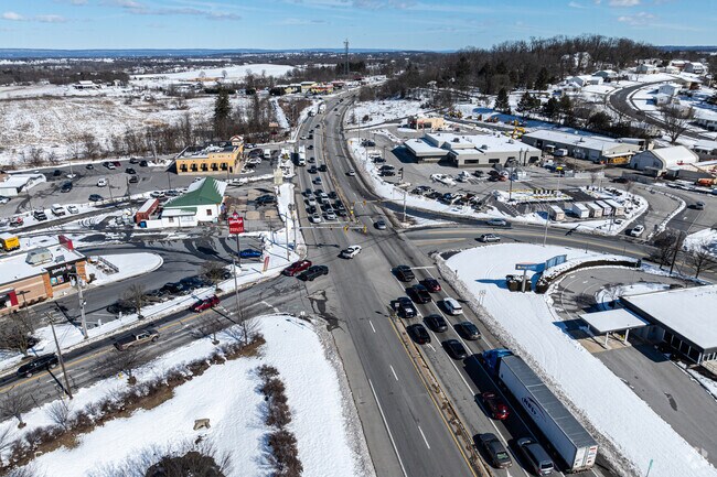 Rt 15 is a major route connecting Boiling Springs with Harrisburg.