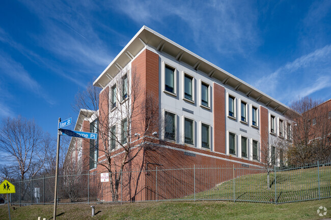 State test scores show 17% of Pittsburgh Concord K-5 students are at least proficient in math.