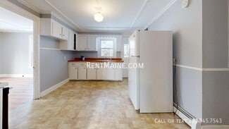 5 Williams St Unit 1, Waterville, ME 04901