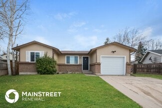 8563 Dover Ct, Arvada, CO 80005