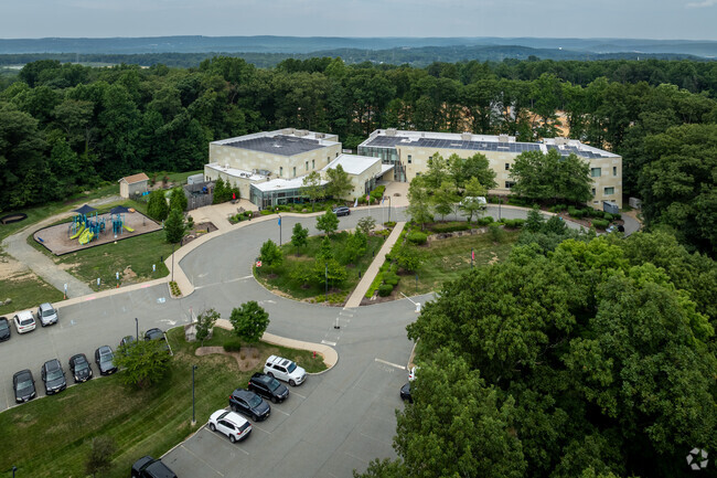 Children love attending the excellent Gottesman RTW Academy, Randolph, NJ.