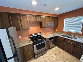 408 E Virginia St Unit 204, Tallahassee, FL 32301