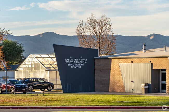 The courses at Juab Junior High School encourage critical thinking and creativity.