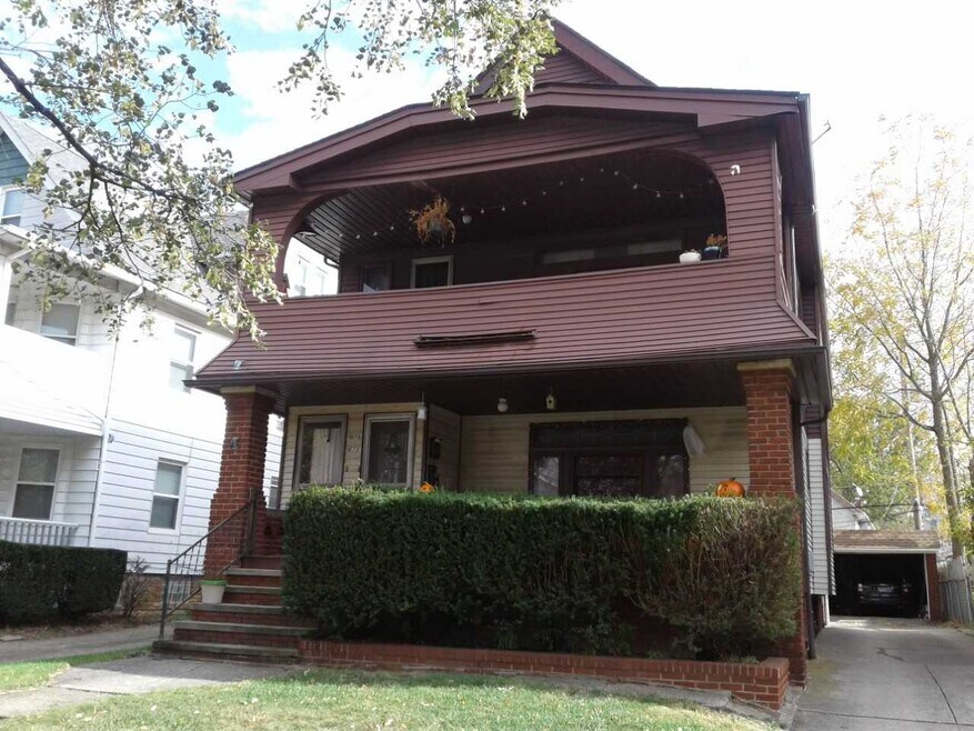 1673 Victoria Ave unit 2, Lakewood, OH 44107 - photo 1