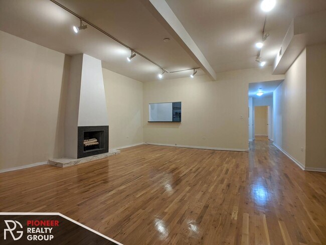1427 N Dearborn St unit 1425-A1, Chicago, IL 60610 - photo 4