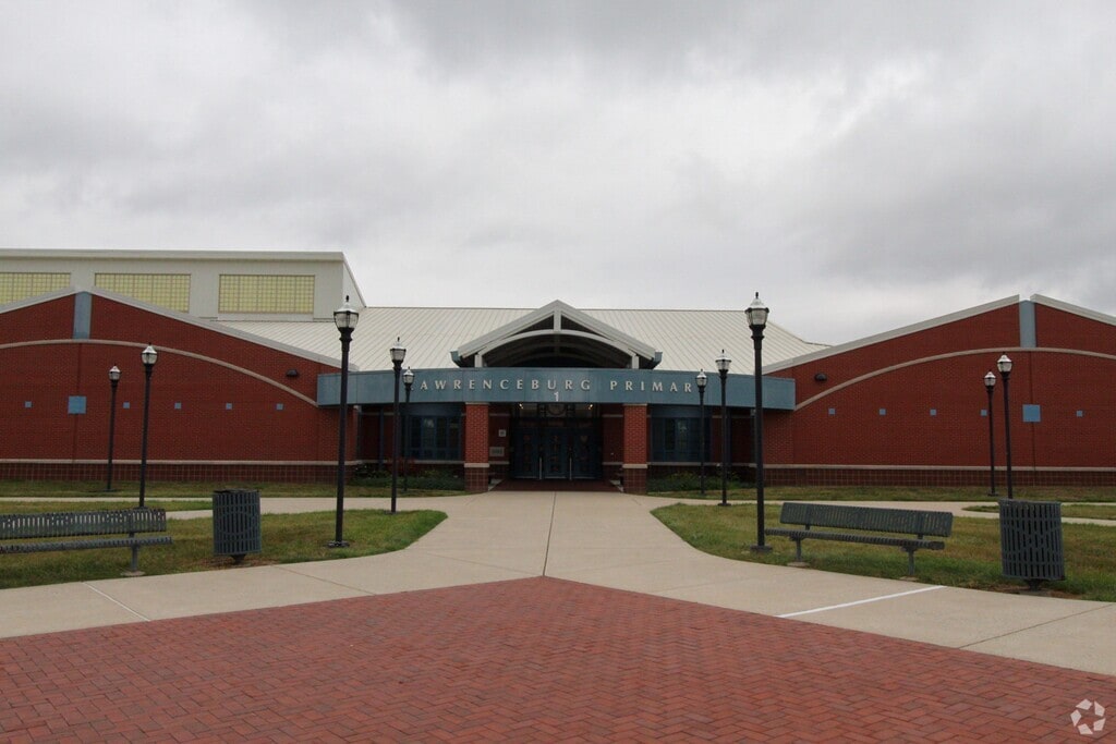 Welcome to Lawrenceburg Primary School.