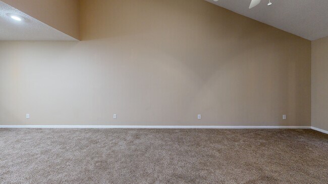 2025 Sylvester Rd unit C4, Lakeland, FL 33803 - photo 2