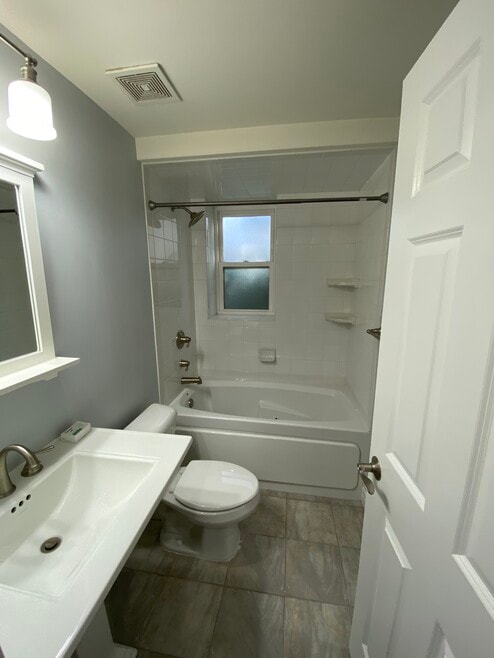 7739 Kingsbury Blvd unit 12, Saint Louis, MO 63105 - photo 1