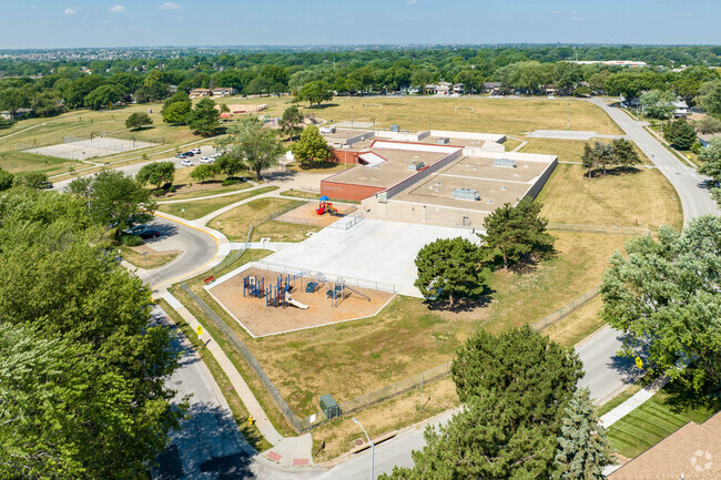 Rockwell Elementary School is easily accessed via south 144th street.