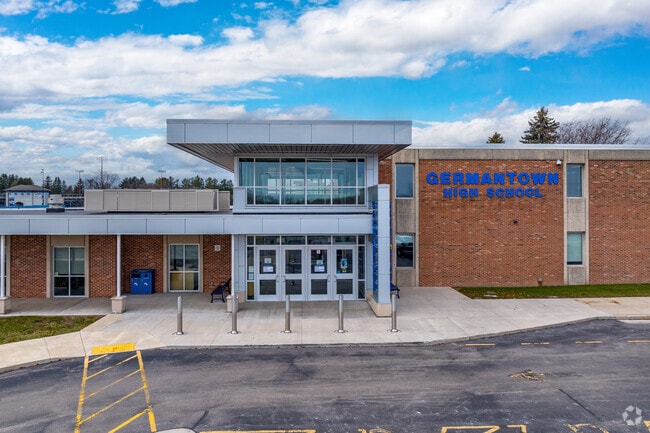 The entry of Germantown High School.