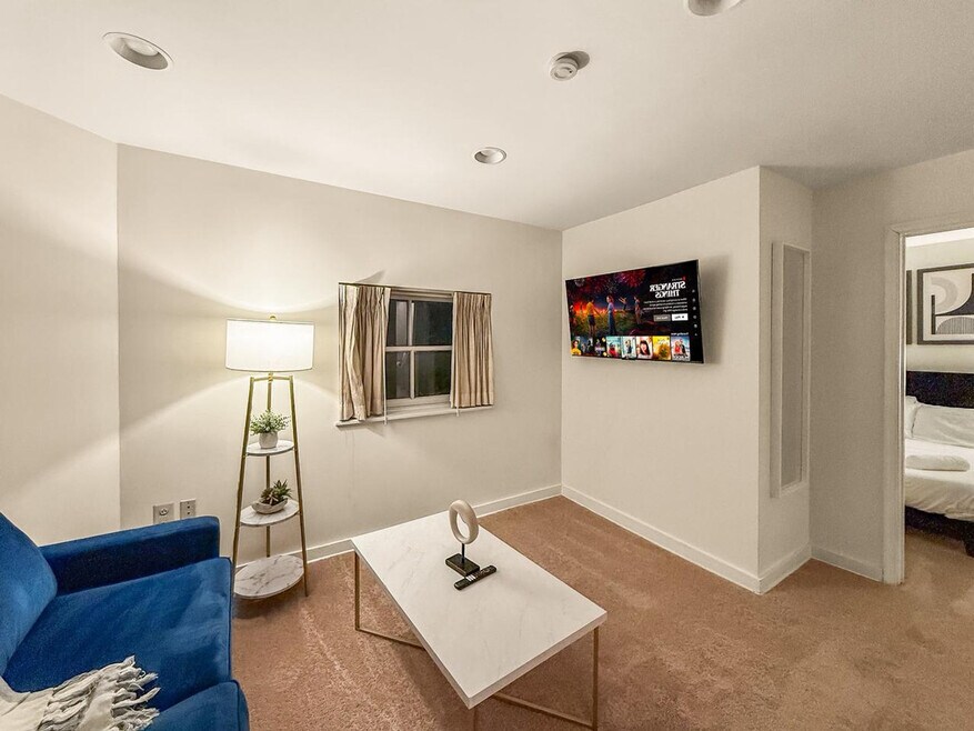 250 S 17th St unit ID1285556P, Philadelphia, PA 19103 - photo 1