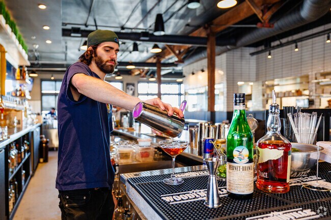 Moss Bay Hall offers a fresh social scene at Market’s southern boundary.