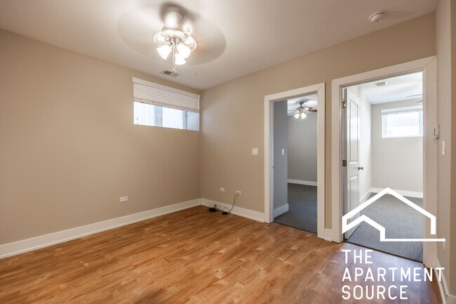 3138 S Indiana Ave unit 206, Chicago, IL 60616 - photo 4