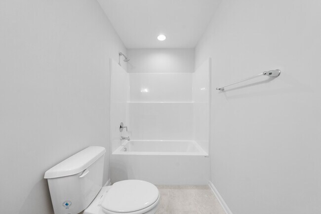 2351 Fuzzy Falls, Opelika, AL 36804 - photo 4