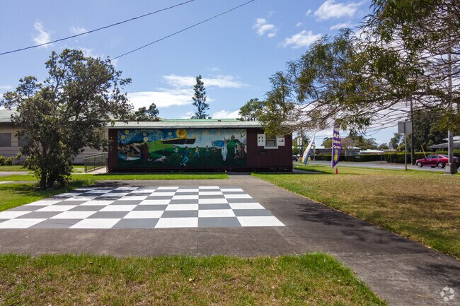 Waimea Elementary School has a little courtyard for its use during reccess.