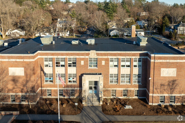 Webster Elementary School is a public school in Manchester.