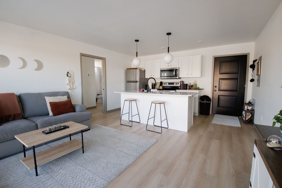 Reserve Flats, Brookings, SD 57006 - photo 1