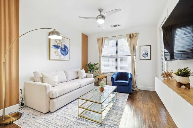 5275 Town And Country Blvd unit ID1363555P, Frisco, TX 75034 - photo 4