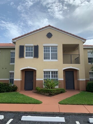 10318 Fox Trail Rd S Unit 1411, Royal Palm Beach, FL 33411