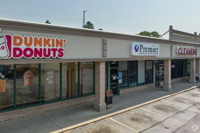 Retail shopping and services are found in Blackberry Countryside's Galena Square.