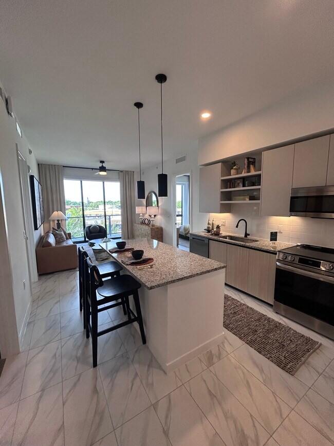 2362 NE 172nd St unit B22, North Miami Beach, FL 33160 - photo 3