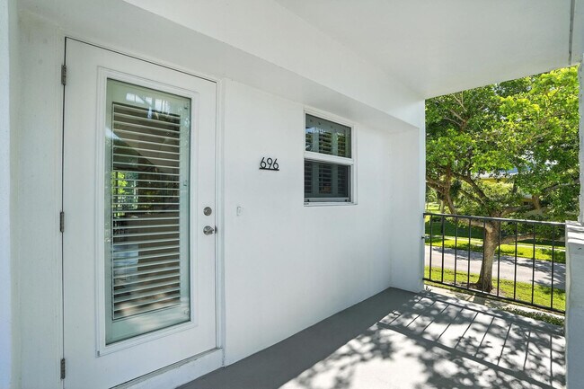 636 Broad Ave S unit FL2-ID1259386P, Naples, FL 34102 - photo 5