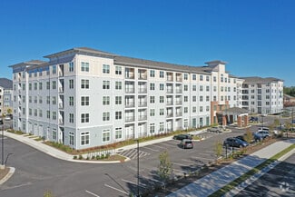 5910 Farrington Rd, Chapel Hill, NC 27517