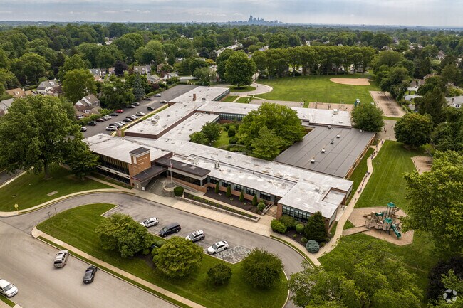 Scenic Hills Elementary School benefits from being close to the city while in the suburbs.