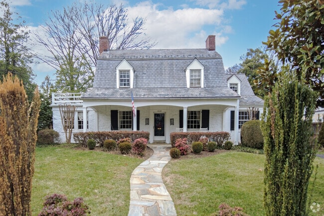 Dutch Colonial Revival properties are common in Belle Haven.