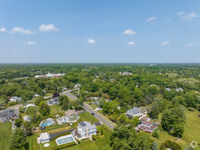 East Moriches property sizes are known to be spacious.