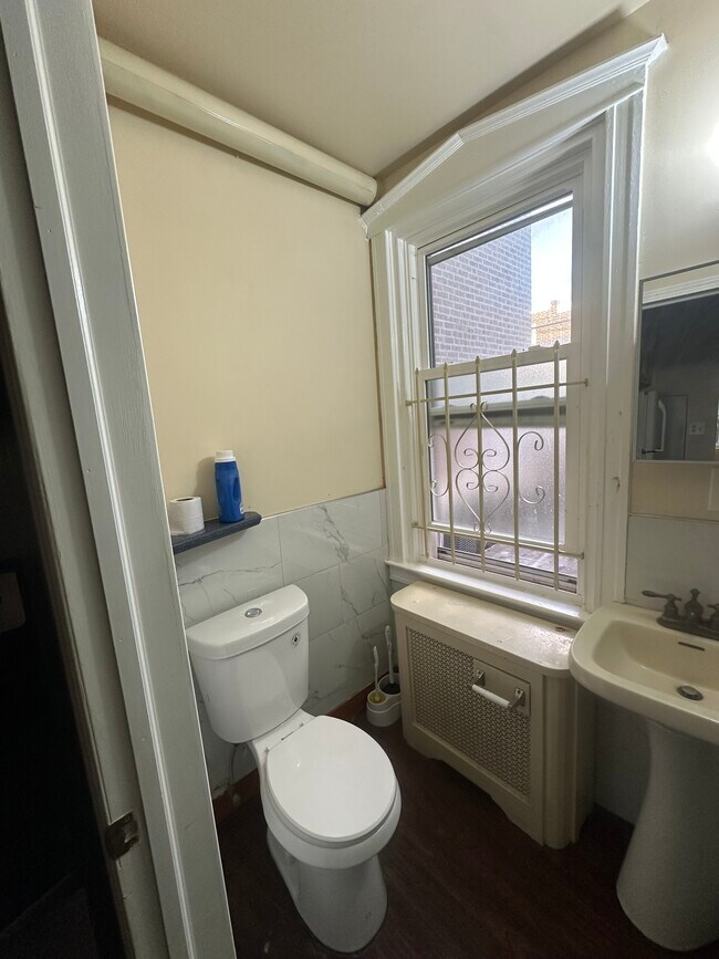 Main Bathroom
