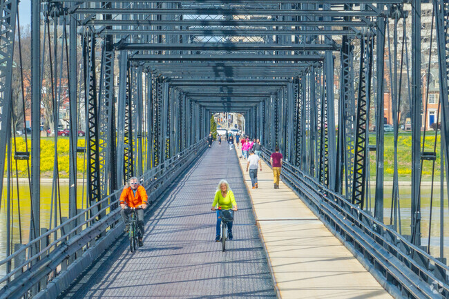 The pedestrian only Walnut Street Bridge connects Downtown Harrisburg to City Island.
