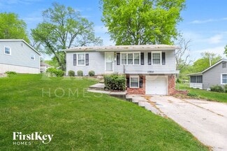10510 W 90th St, Overland Park, KS 66214