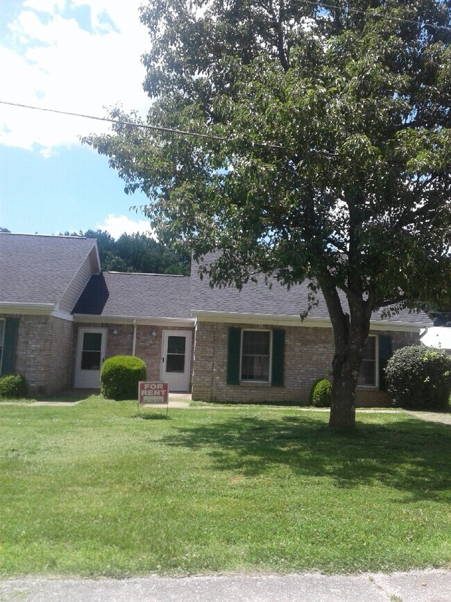 1039 Northwood Loop Unit 1039-41, Lawrenceburg, KY 40342