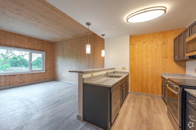 340 Dixwell Ave - 2 BD 1 BA