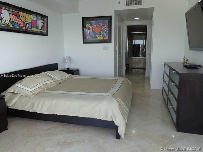 The Beach Club unit 4203, Hallandale Beach, FL 33009 - photo 7