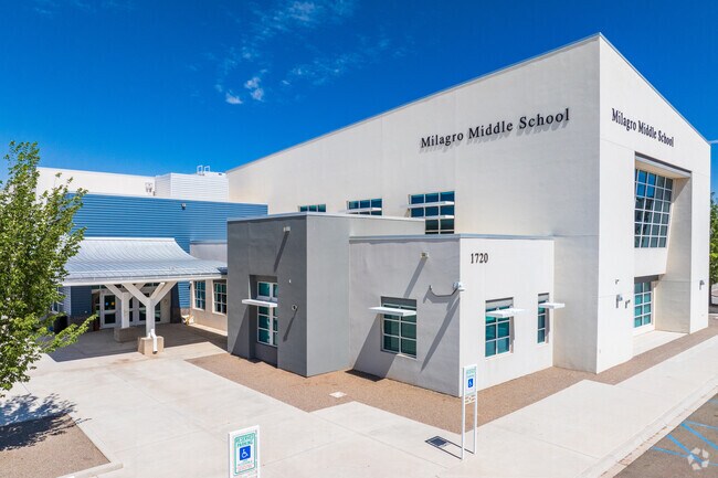 Old Santa Fe Trail students can enroll in the newly built Milagro Middle School.