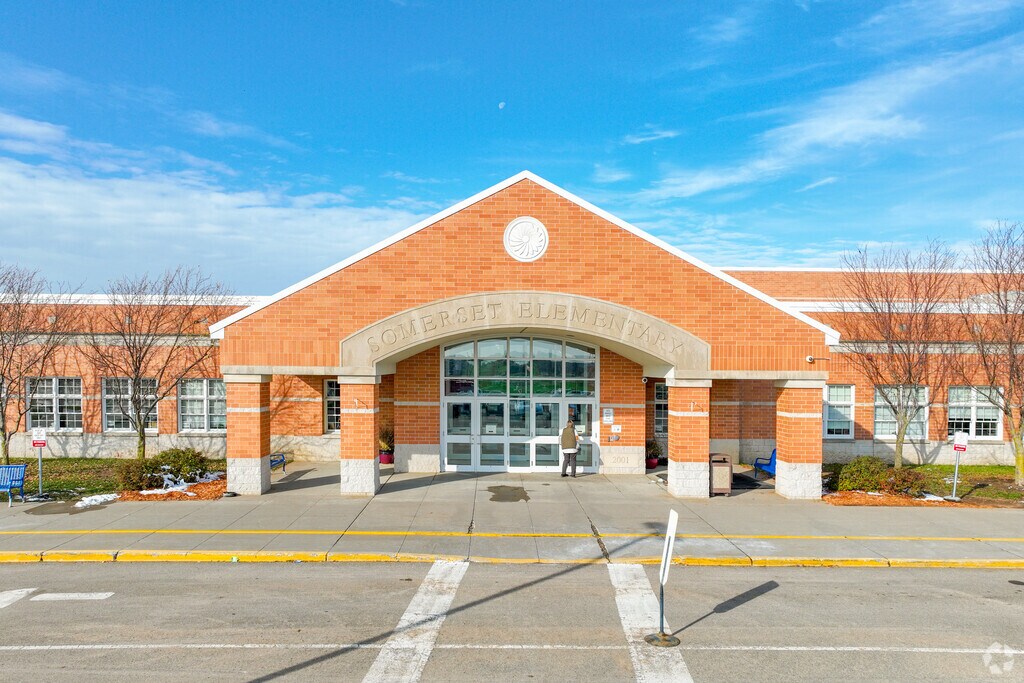 Students that are Pre-K to 4th grade can attend Somerset Elementary School.